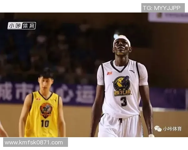 追梦嘲讽老鹰球迷闭嘴了眯眼看冠军旗帜的背后故事